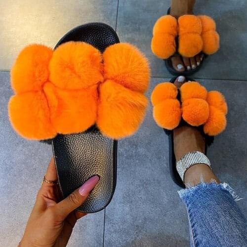 2021 Summer New Plush Slippers Fashion Open Toe Flat Sandals Cute Outdoor Womens Shoes Plus Size 41