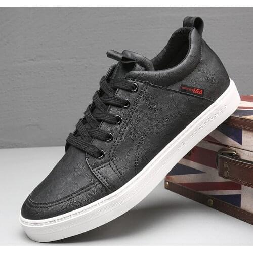 Men Moccasins Shoes lace up Men Lightweight black shoe Mens Vulcanized shoes Comfortable Leather shoes Mens Flat shoes A23-37