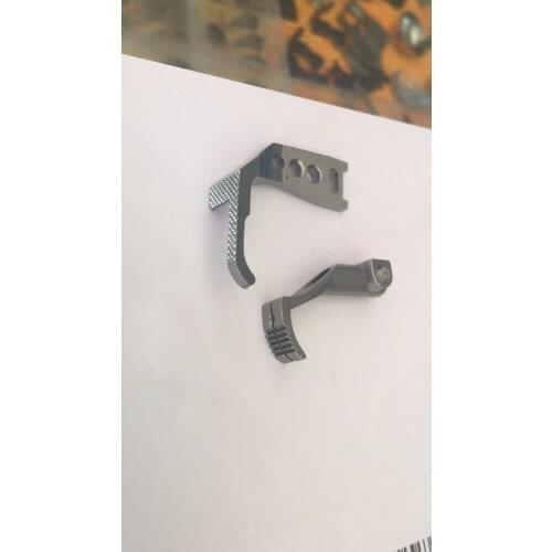 Pfaff Walking zip foot # 91-049585-04 & 91-049269-04