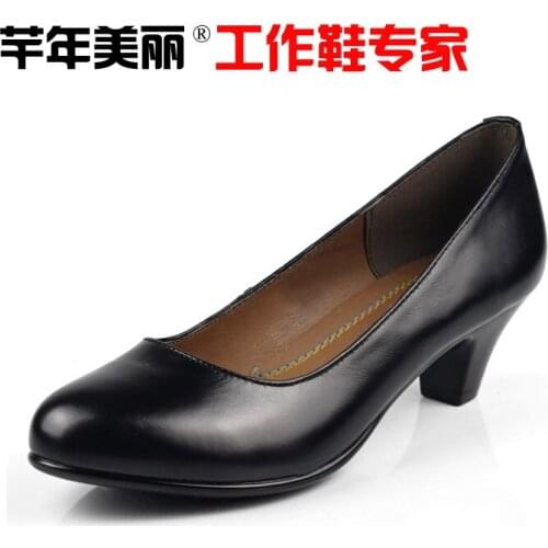 2019 ladies work shoes single shoes thick with low heel shallow work shoes wild black professional tooling shoes
