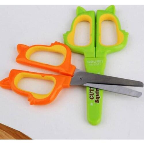 1Pcs Deli Cute Cartoon School Office Supplies Craft Stationery Scissors For Children Kids colorful 138*67mm