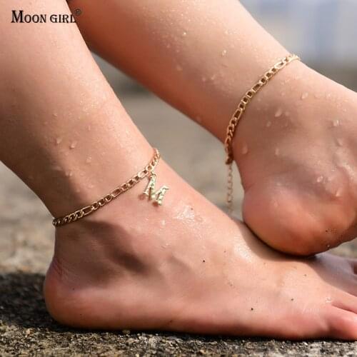 2Pcs/Lot Custom Letter Anklets for Men Women Gold Plated Chain Beach Barefoot Fashion Trendy Foot Jewelry Bracelet on the Leg