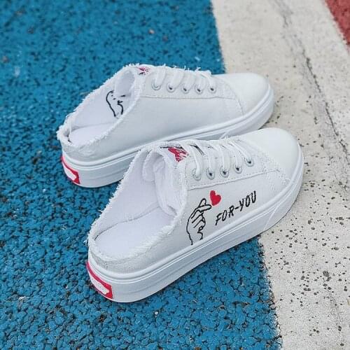 2020 students' half-supporting lazy shoes in summer, new style, dirty and old half-supporting small white shoes, shooting shoes