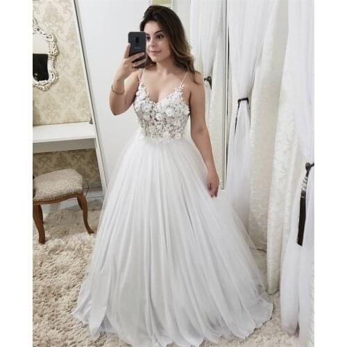 New Simple Flowers V-neck Long Wedding Dresses 2021 Spaghetti Straps V-neck Backless A-line Wedding Gowns Princess Bride Dress