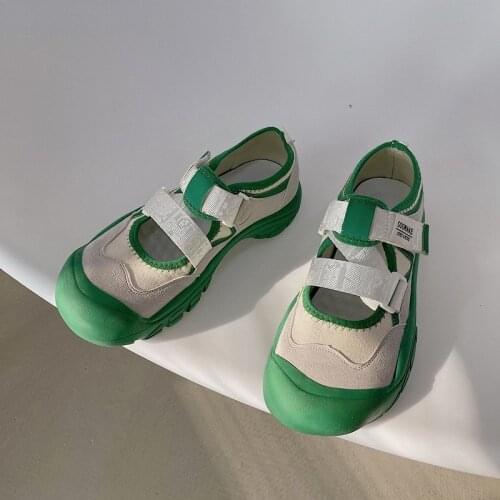 Cute Ugly Shoes Womens Spring 2021 New Flat Vintage Kawai Shoes Mary Jane Shoes Sports Non-leather Casual Big Head Sneakers