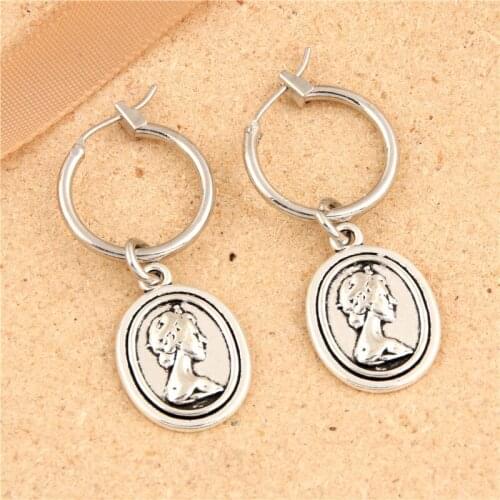 1Pair Round Shaped Coin Elizabeth II Earrings Figure Pendant Big Circle Earrings Party Weddings gifts Jewelry E2543