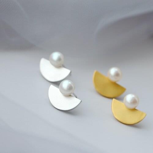 Hot Sale Authentic 925 Sterling Silver Inlaid Natural Freshwater Pearl Fashion Handwork Creative Idea Half Round Silver Earring