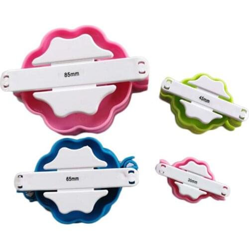 4 Sizes Flower Essential Pompom Maker Fluff Ball Weaver Needle DIY Wool Knitting