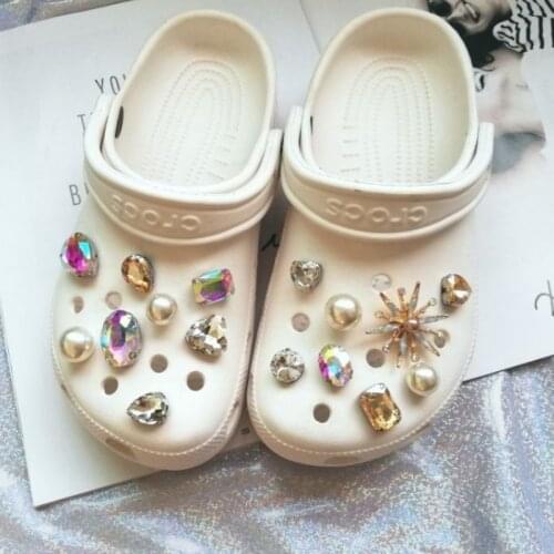 2021 Hot Sale Croc Charms Luxury Clogs Shoe Vintage Shoe Charms Rhinestone Shoe Decoration Bundle Shoe Accessories for Girls
