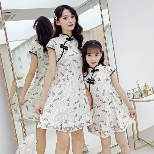 1Pc Family Matching Clothes Mother Daughter Dresses Cheongsam Chinese Style Floral Mother Daughter Baby Dresses