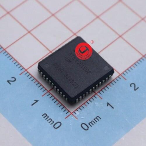 AT89C51ED2-UM PLCC-44 Original 2PCS/LOT Free Shipping