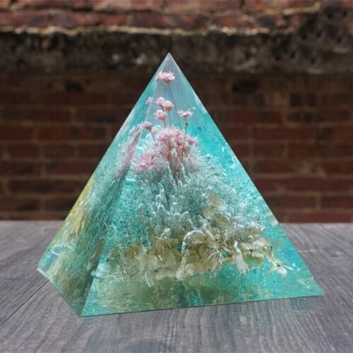 Pyramid Silicone Mold Resin Jewelry Making Mould Epoxy Pendant Craft DIY Tool 50*50mm RERI889