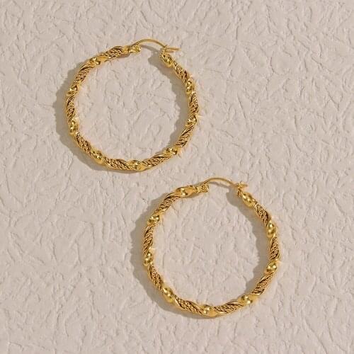 2021 New Stainless Steel Twisted Water Wave Circle Loop Hoop Earrings Stainless Steel Big Circle Gold Hoop Earrings For Women