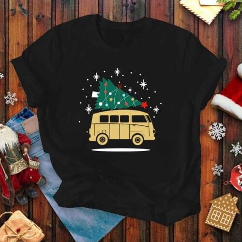 Christmas Tree And Truck Colored Print T-shirt Vintage Winter Xmas Gift Tops Tees Aesthetic Women Graphic Holiday Tshirt