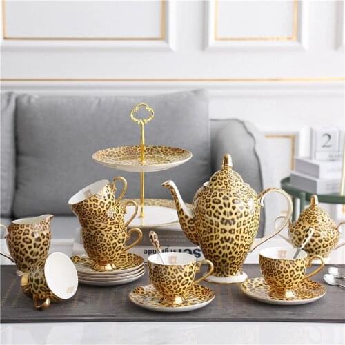 Luxury Golden Leopard Print Ceramic 15pcs Coffee Tea Cup Set Bone China Coffee Cup and Saucer Latte Cups Cakestand Drinkware