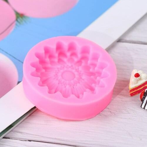 1pcs Sunflower Flower Petals Embossed Silicone Mold Relief Fondant Cake Decor Tool