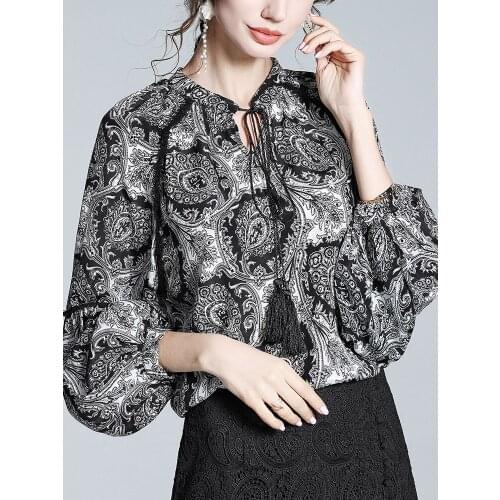 Silk shirt women 2021 spring new retro ethnic style lantern sleeve floral blouse mulberry silk western style small shirt