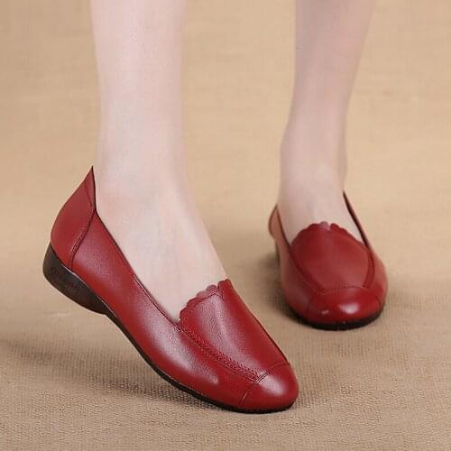 Tilocow Classic Women Shoes Genuine Leather Shallow Casual Shoes Woman Slip On Solid Flats Female Flat With Rome Loafers