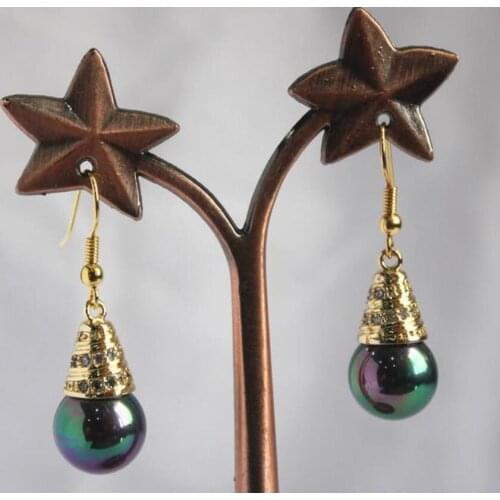 Fashion temperament womens gold plated 12 mm black color Shell Pearl Earrings
