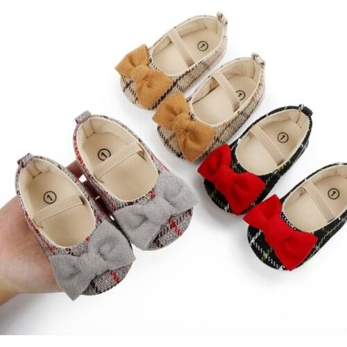 Spring Infant Toddler Shoes Girls Boys Casual Shoes Fretwork Soft Bottom Comfortable Non-slip Kid Baby First Walkers Shoes