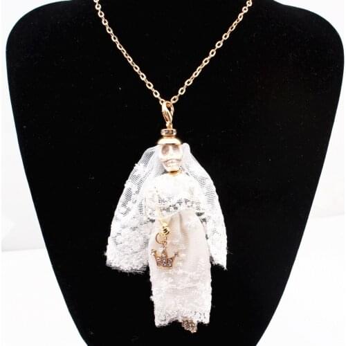 HOCOLE PARIS Queen doll Necklace White wedding dress bride Women Necklace Long Chain Halloween Skull Necklace Fashion Jewelry