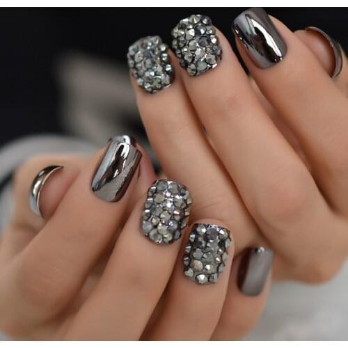 Gun-color Rhinestone Short Fake Nail Mirror Shining Artificial Nail Round Designer Party Sexy Acrylic Nail Tips 24 PCS