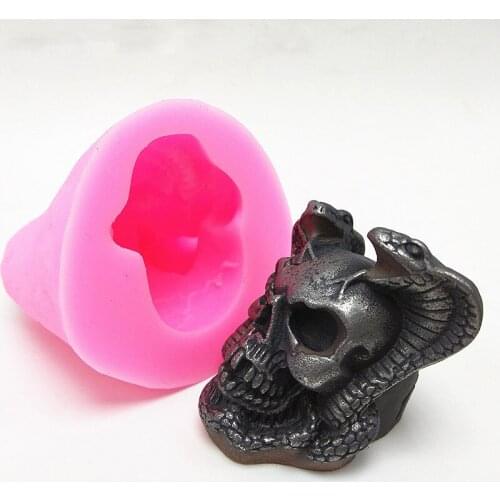 Lovely Cobra Skull Epoxy Resin Silicone Mold for DIY Handmade Ornaments Plaster Candle Jewelry Kids Toys Key Chain Fondant Mould