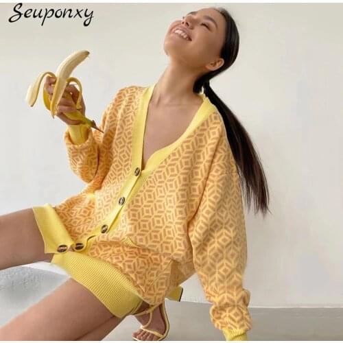 High Quality Autumn 2021 WomenS Loose Single-Breasted Knitted Cardigan Sexy V-Neck Lantern Long-Sleeved Printed Casual Sweater