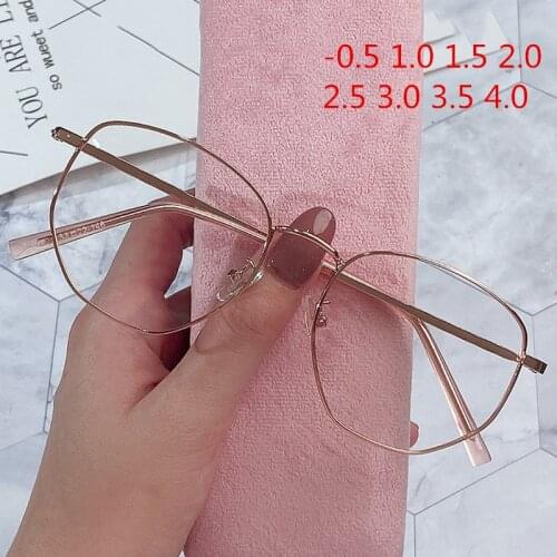 -0.5 -1.0 -1.5 -2.0 to -4.0 Finished Myopia Glasses Women Men Metal Irregular Eyeglasses Prescription Nearsighted Eyewear