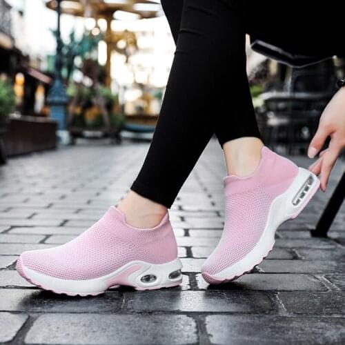 2021 New Fashion Womens Summer Flying Woven Breathable Slip-On Socks Shoes Cushion Sneakers Sneakers Air Cushion