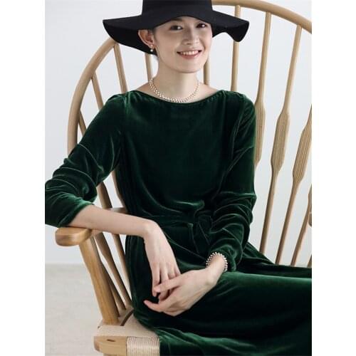 2020 Autumn Women Velvet A-Line Long Dress O-Neck Long sleeve Casual Dress Female Elegant Party Maxi Vestidos Plus Size M-7XL