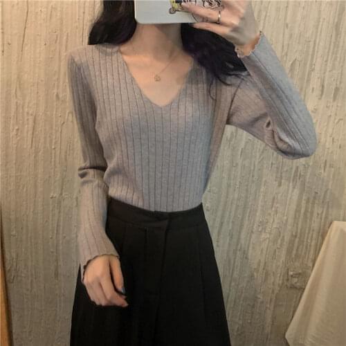 Woman Sweaters Autumn Loose V-neck Pullover Knitted Loose T-shirt Womens Clothes Femme Chandails Pull Hiver