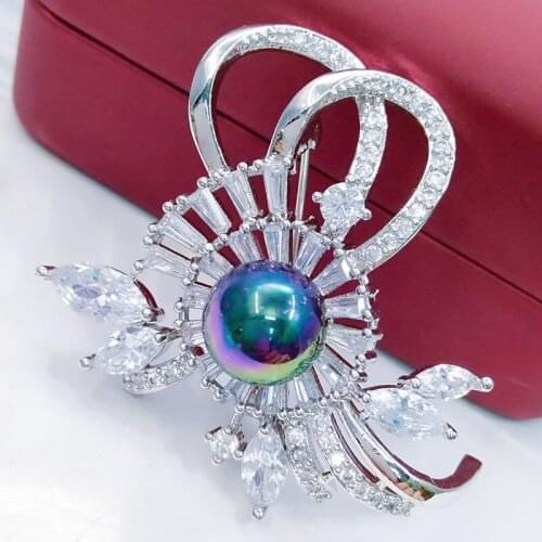 Large Butterfly Brooches Vintage Corsage Brooch Wedding Broach Dress Collar Suit Sweater Banquet Decoration Hijab Pin Up Broches