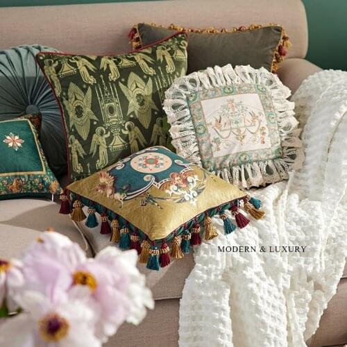 Luxury Plush Dracula Pillow Cushion Cover Spherical Tassels Cushion Case For Sofa Bedroom Throw Pillow Covers Vintage 45×45cm