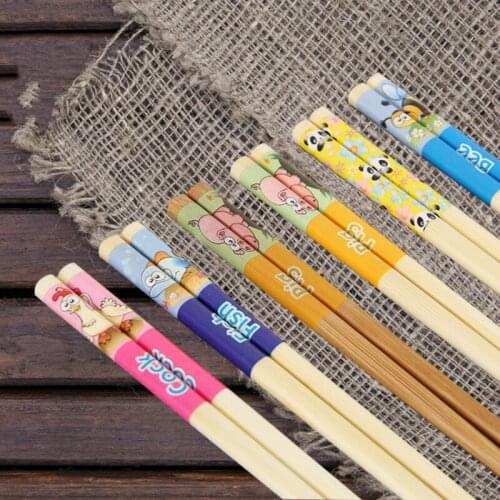 5 Pair childrens chopsticks Japanese chopsticks bamboo student cartoon baby training chopsticks pure natural tableware portable