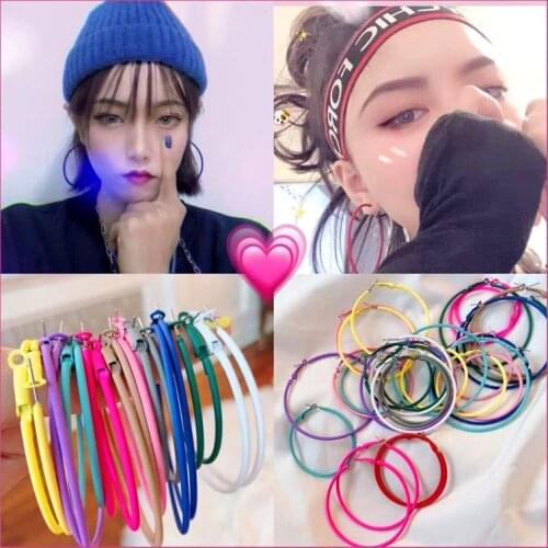 Punk Cool Jewelry Hoop Earrings for Women Diameter 5cm/6cm/7cm Round Circle Ear ring Metal Ear Accessories Spray Design Colorful