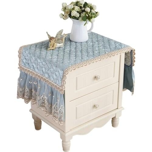 Keepmore Lace Tablecloths On The Table