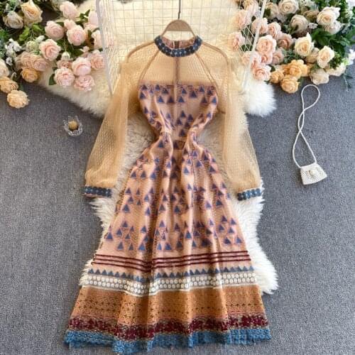 Spring Summer Womens Vintage Dress Korean Palace Style O-Neck Net Yarn Splicing Embroidery Hook Flower Midi Dress Femme Robe