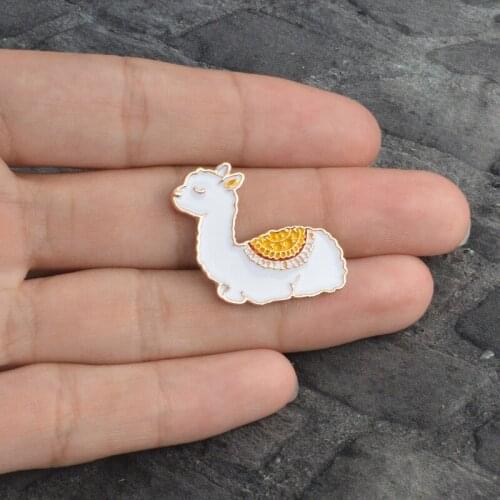 Mini Cartoon Jewelry Dongmanli Baby Llama Metal Animal Enamel Pins Alpaca Pin Badge Brooches For Women Men