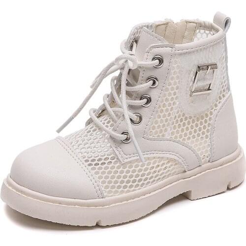 New Childrens Mesh Martin Boots 2021 British Style Hollow Breathable Sandals Thick-soled Short Boots Girls Casual Sandals