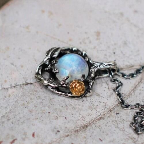 Natural moonstone rose color necklace pendant with Europe and the United States to restore ancient ways leaves branch