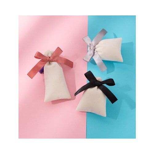 50Pcs 7cmx9cm Jewelry Velvet Bags With Ribbon Flannel Pouches Wedding Candy Gift Packing Christmas Decoration Can Custom Logo