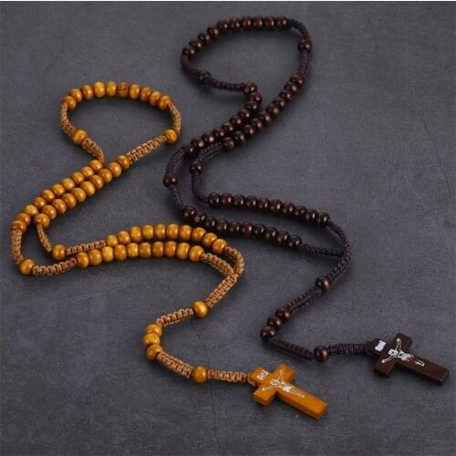 2019 New Fashion Wooden Beads Cross Pendant Necklace For Women Men Catholic Christian Religious Jesus INRI Rosary Retro Jewelry