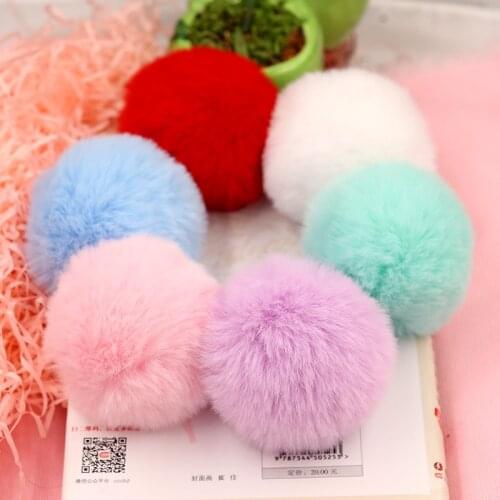Simple No Key Chain Fur Ball Pompon DIY Keychain Artificial Rabbit Fur Animal Keychains for Woman Car Bag KeyRing 26 Colors