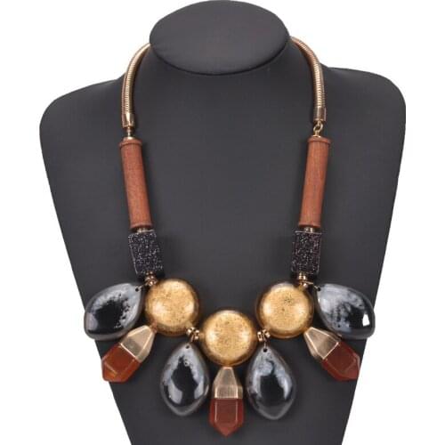 Women Jewelry Accessories Luxury Hyperbole Vintage 2 Colors Artificial Crystal Pendant Bib Statement Female Necklace for Party