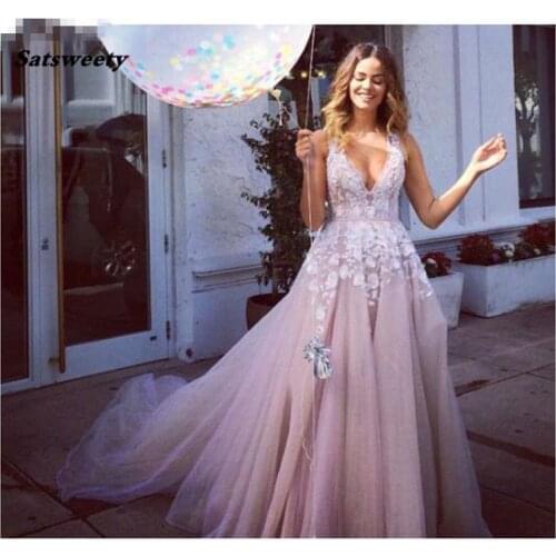 Lilac Tulle V Neck Appliques Flowers A Line Wedding Gown Sexy Backless Wedding Dresses 2021 Bride Dress Vestidos de Noivas