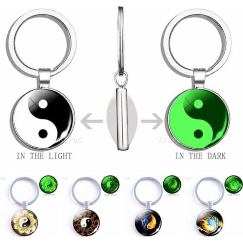 Luminous Yin Yang Gossip Keychain Chinese Tai Chi Double Side Cabochon Pendant Jewelry Key Ring Accessories Glow In The Dark