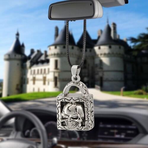Creative Punk Car Hanging Pendant Zinc Alloy Rearview Mirror Decoration Charm Ornaments Man Automobiles Interior Car Accessories
