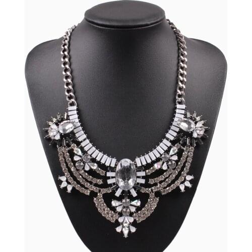 New Arrival Design Fashion Brand Pendant Necklace Chain Chunky Statement Crystal Stone Necklace for Women Jewelry Wholesale