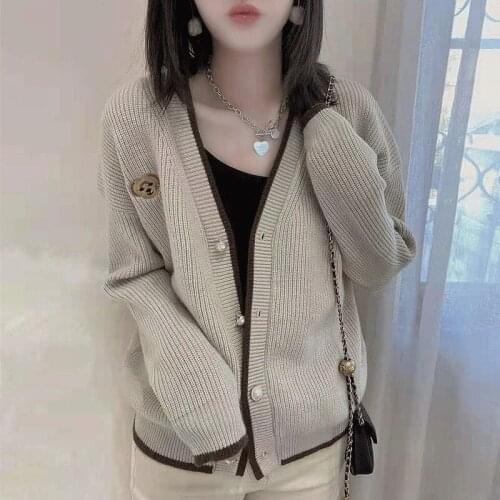 Autumn and winter long-sleeved v-neck knitted top cardigan women 2021 fashion new style loose sweater coat all-match
